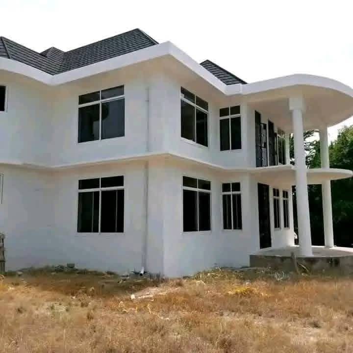 Adum Shopping Center